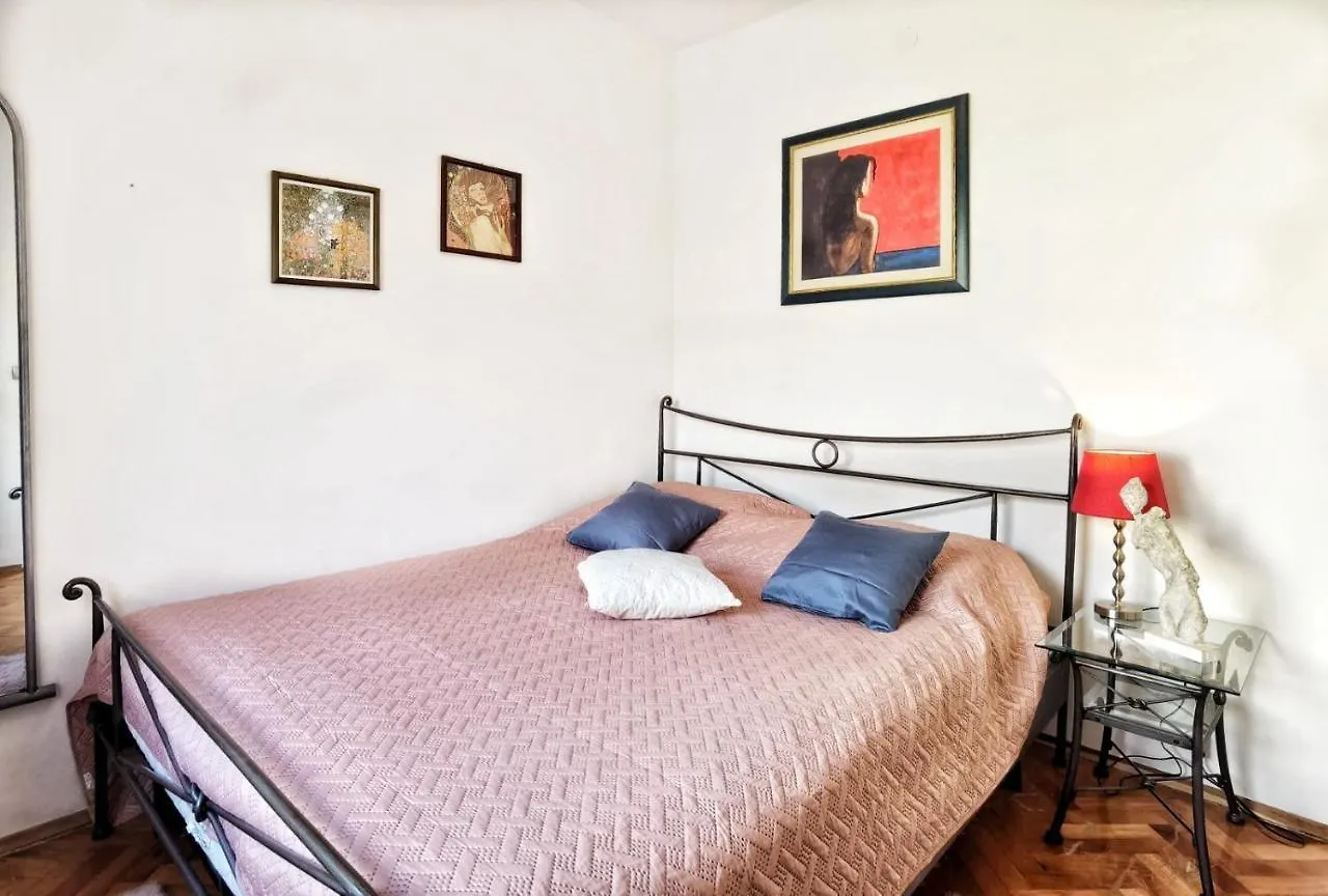 Apartment Monika - Free Parking Kastela Croatia